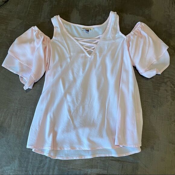 Light Pink Peasant Blouse Junior’s XS - Picture 1 of 4